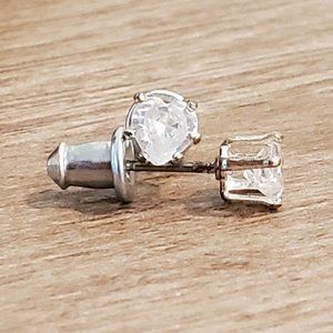 Petite heart-shaped 0.25 carat faux diamond silver studs